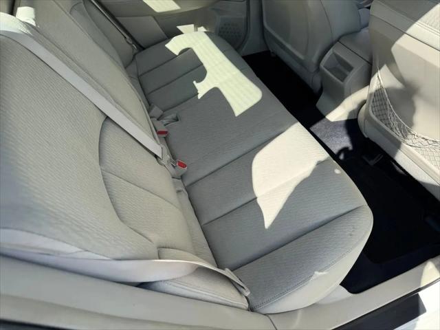 2011 Subaru Legacy 2.5i Premium