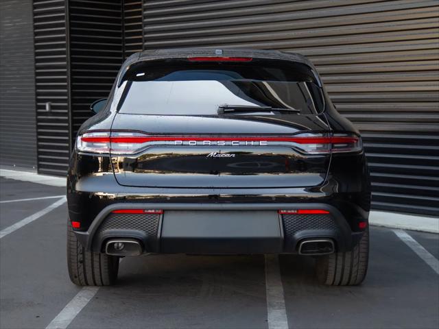 2026 Porsche Macan Macan