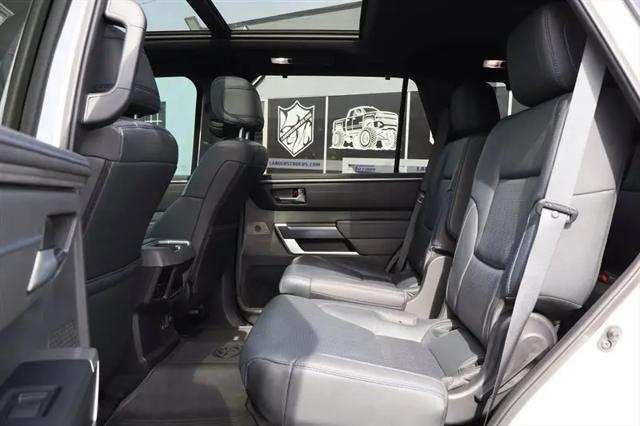 2025 Toyota Sequoia Platinum