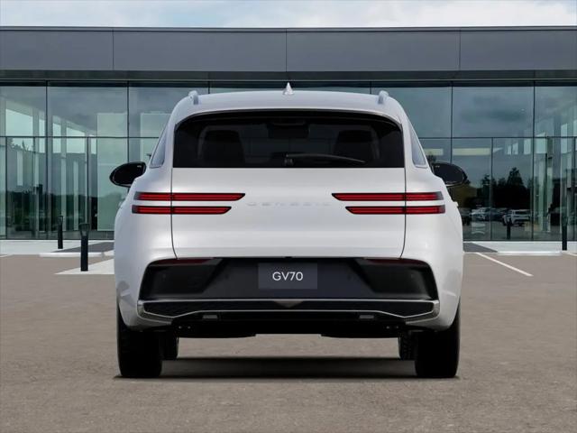2027 Genesis GV70 2.5T