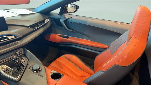 2019 BMW i8 Roadster