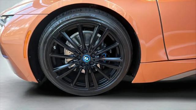 2019 BMW i8 Roadster