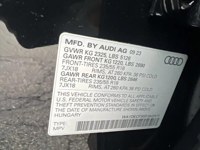 2024 Audi Q3 Premium 45 TFSI S line quattro Tiptronic
