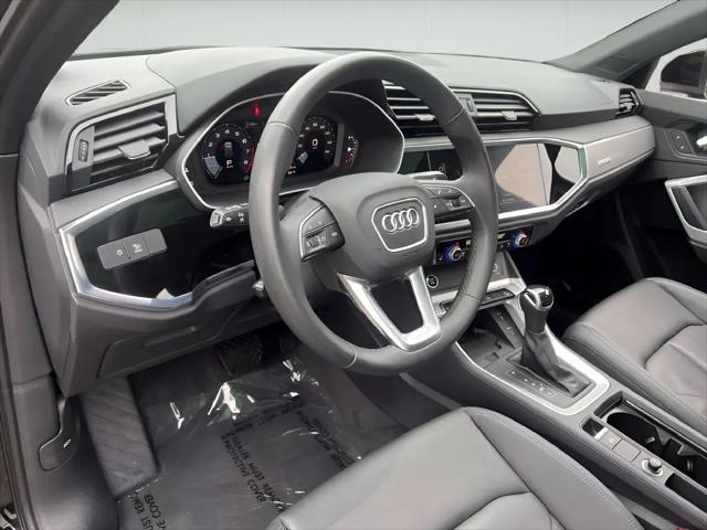 2024 Audi Q3 Premium 45 TFSI S line quattro Tiptronic