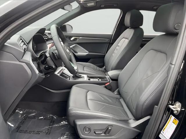 2024 Audi Q3 Premium 45 TFSI S line quattro Tiptronic