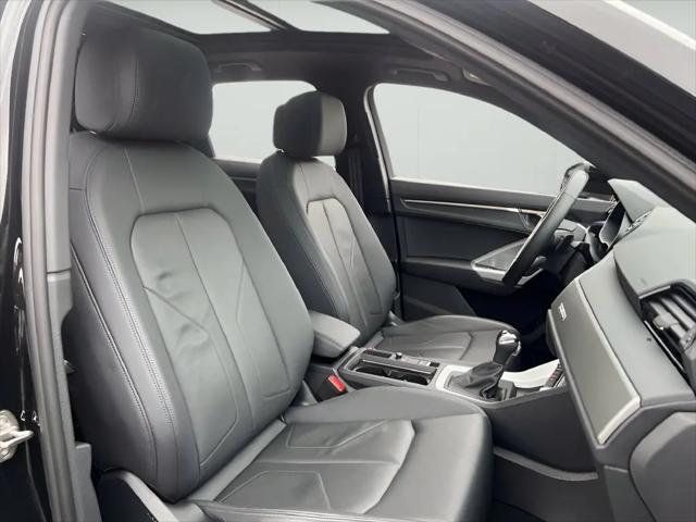 2024 Audi Q3 Premium 45 TFSI S line quattro Tiptronic