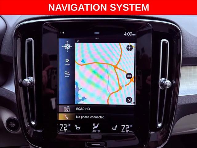 2021 Volvo XC40 T5 Momentum