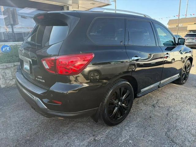 2017 Nissan Pathfinder Platinum