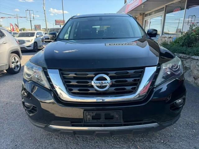 2017 Nissan Pathfinder Platinum