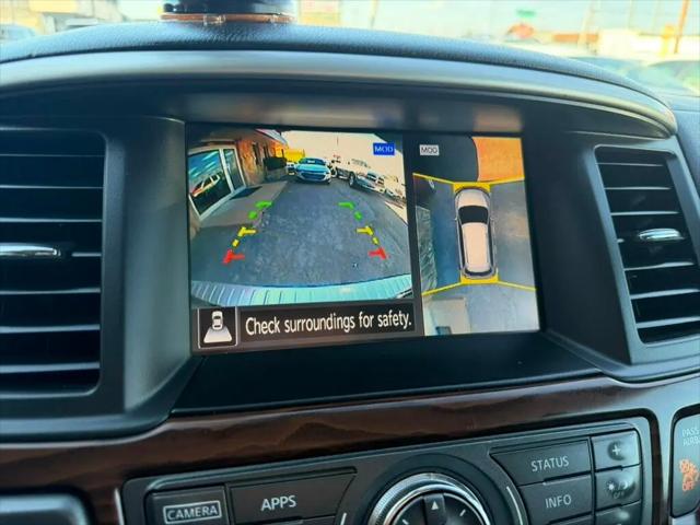 2017 Nissan Pathfinder Platinum