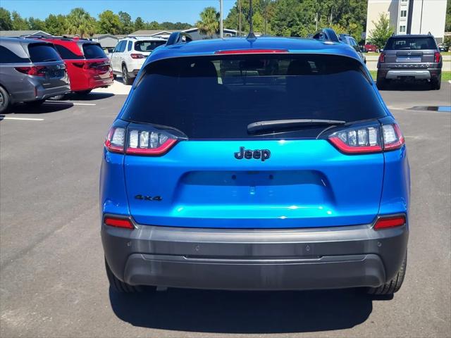 2023 Jeep Cherokee Altitude Lux 4x4
