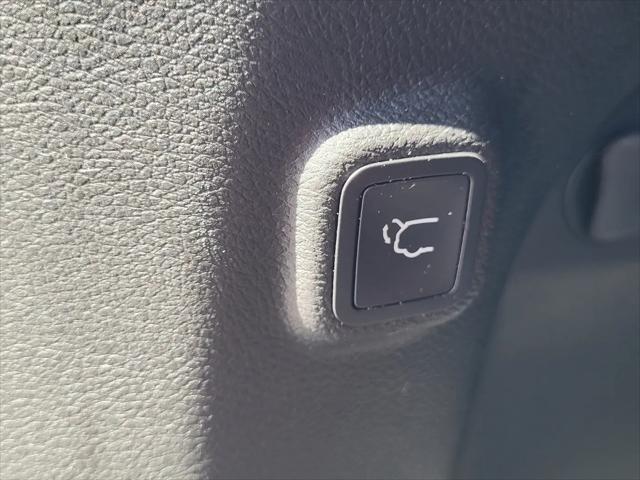 2023 Jeep Cherokee Altitude Lux 4x4