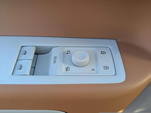 2025 Volkswagen ID. Buzz 1st Edition with 4MOTION