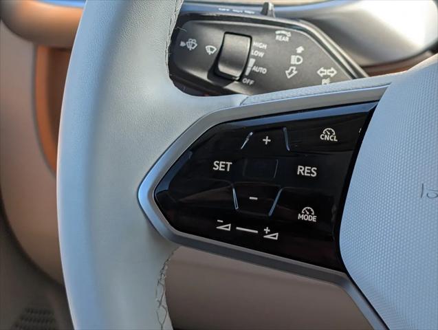 2025 Volkswagen ID. Buzz 1st Edition with 4MOTION