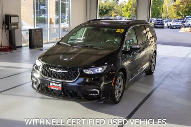 2023 Chrysler Pacifica Limited for sale in Salem, OR