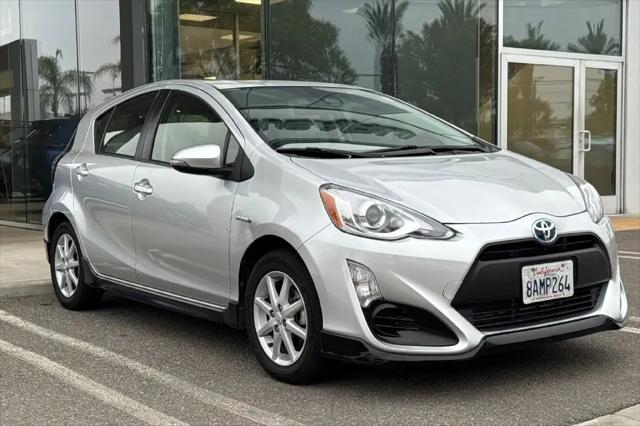2017 Toyota Prius c One