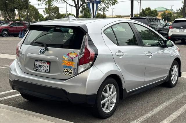 2017 Toyota Prius c One