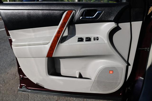 2011 Toyota Highlander Limited V6