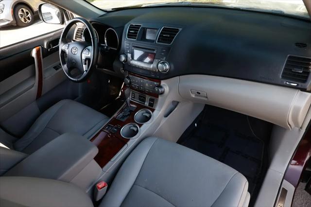 2011 Toyota Highlander Limited V6