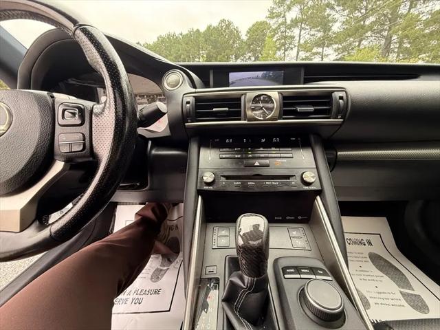 2017 Lexus IS 200t IS Turbo