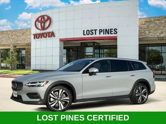 2025 Volvo V60 Cross Country Plus, B5 AWD Gas mild hybrid for sale in Bastrop, TX