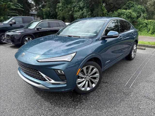2024 Buick NV Avenir FWD for sale in Seffner, FL