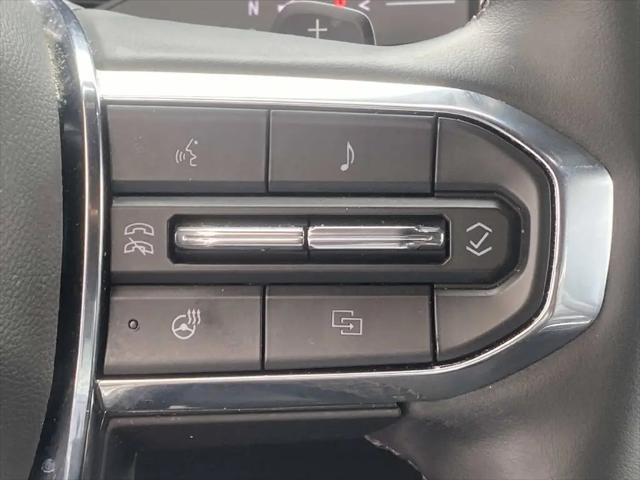 2025 GMC Yukon 4WD Denali