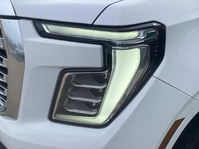 2025 GMC Yukon 4WD Denali