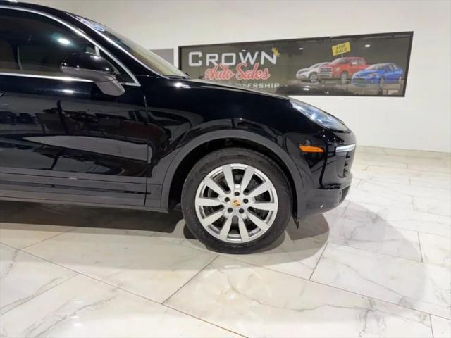 2016 Porsche Cayenne Base