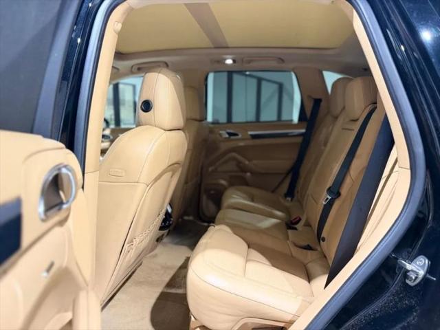 2016 Porsche Cayenne Base