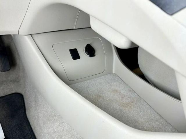 2011 Toyota Prius Two