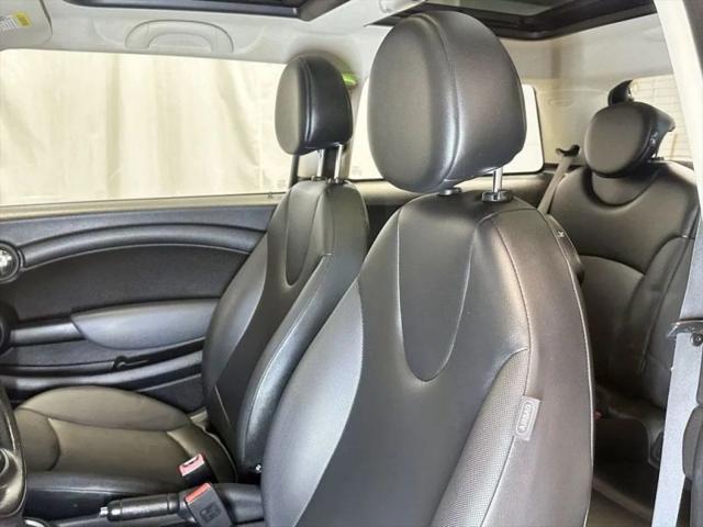 2012 MINI Cooper Cooper