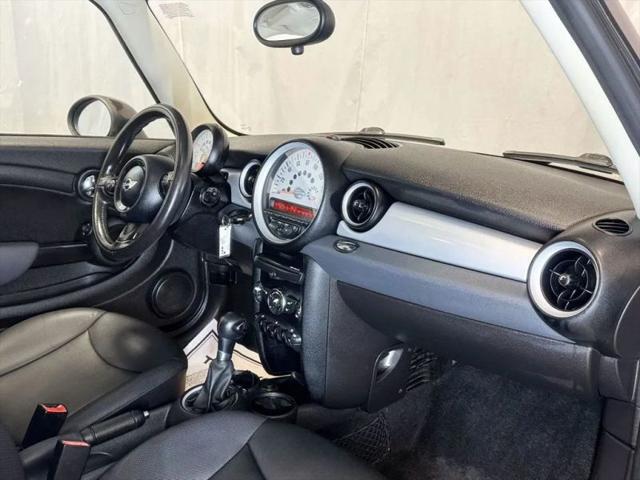 2012 MINI Cooper Cooper