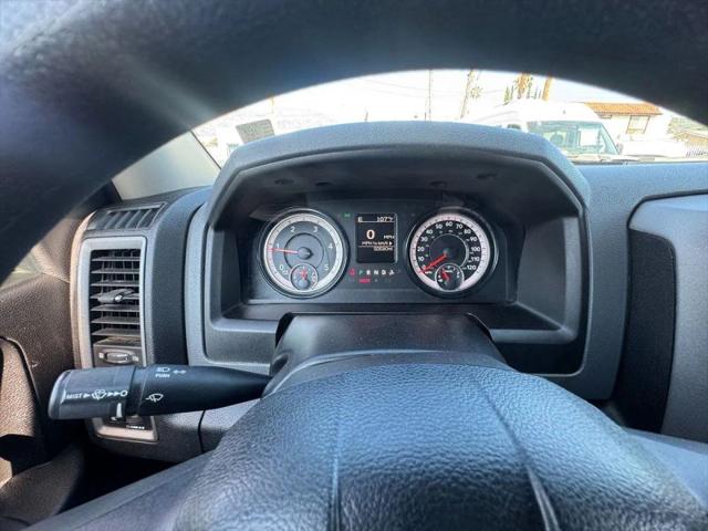 2019 Ram 1500 Classic Tradesman Crew Cab 4x4 57 Box