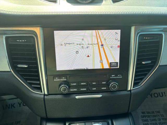 2017 Porsche Macan Turbo
