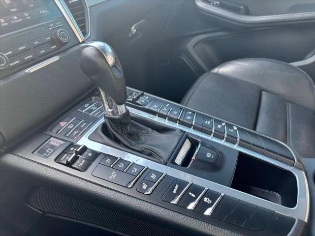 2017 Porsche Macan Turbo