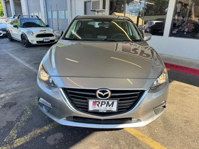 2015 Mazda Mazda3 i Sport
