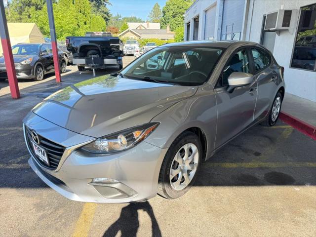 2015 Mazda Mazda3 i Sport
