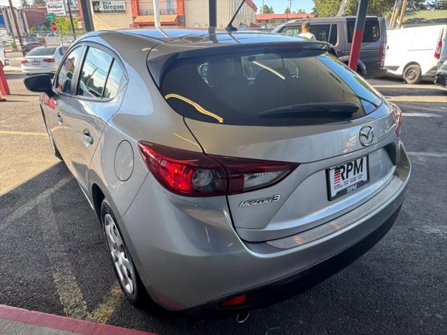 2015 Mazda Mazda3 i Sport