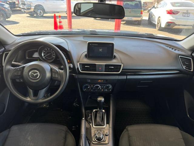 2015 Mazda Mazda3 i Sport