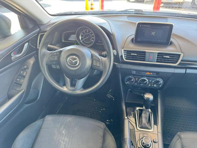 2015 Mazda Mazda3 i Sport