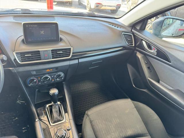 2015 Mazda Mazda3 i Sport