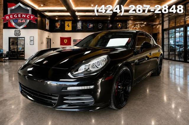 2015 Porsche Panamera 4S