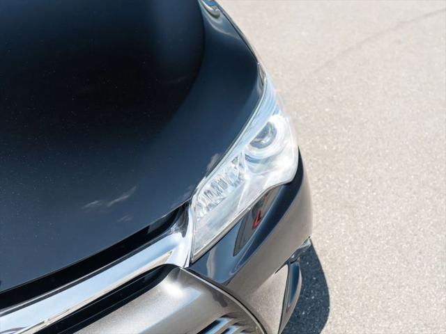 2016 Toyota Camry XLE