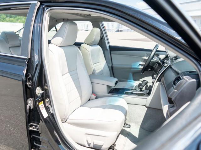 2016 Toyota Camry XLE