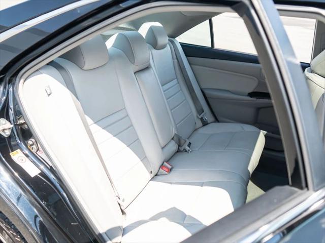 2016 Toyota Camry XLE