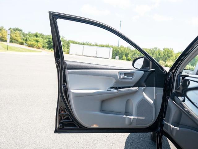 2016 Toyota Camry XLE