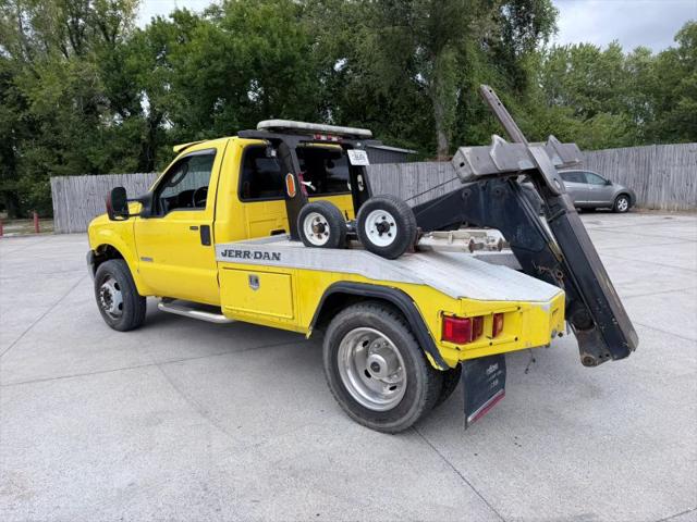 2005 Ford F-450 Base