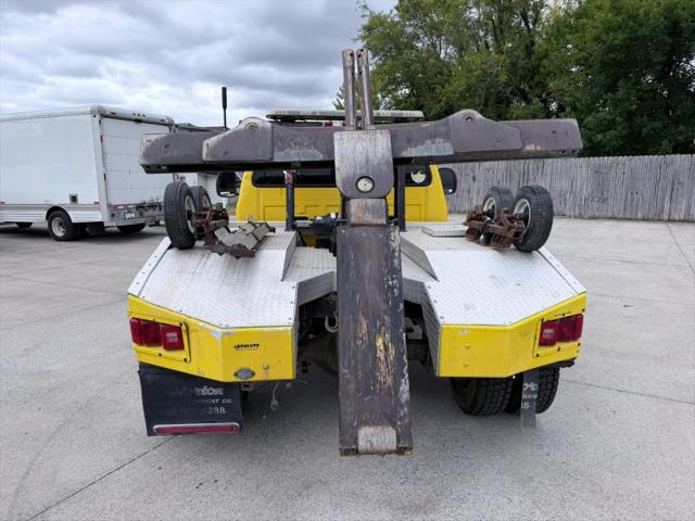 2005 Ford F-450 Base