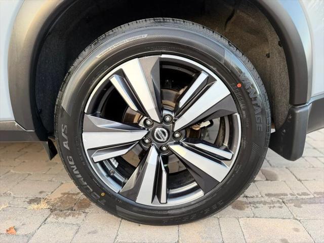 2021 Nissan Rogue SL FWD